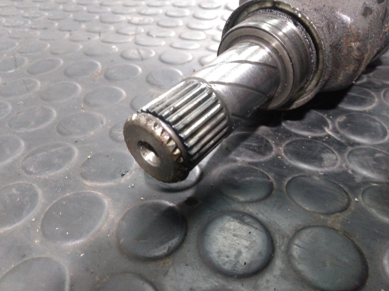 Recambio de transmision delantera derecha para dacia sandero stepway referencia OEM IAM 391007857R  P1-A6-49