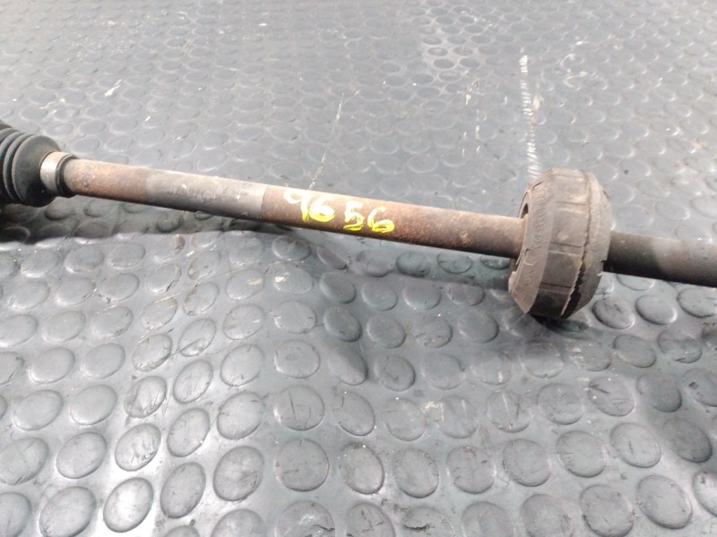 Recambio de transmision delantera derecha para dacia sandero stepway referencia OEM IAM 391007857R  P1-A6-49