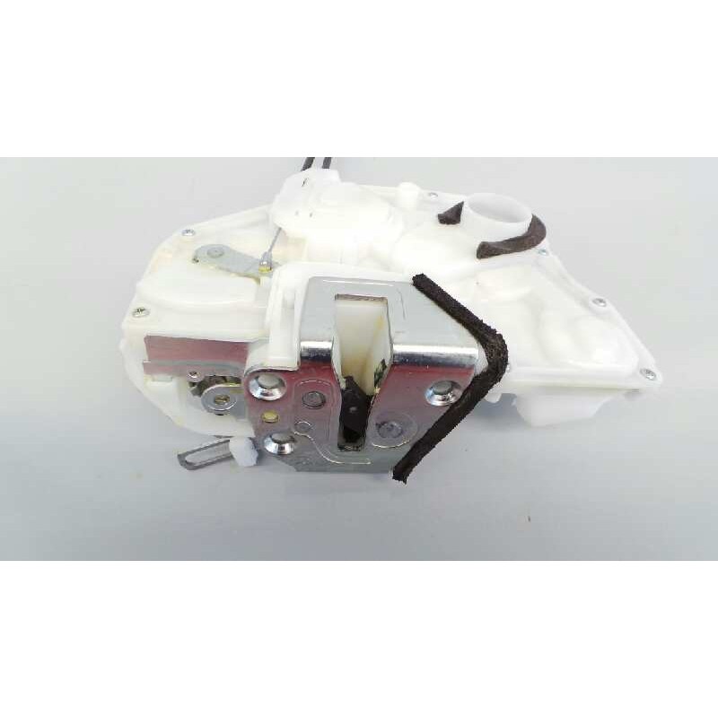 Recambio de cerradura puerta delantera derecha para suzuki sx4 gle referencia OEM IAM 8220161MA1  E2-A3-61-2
