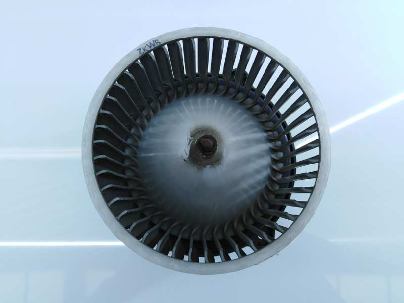 Recambio de ventilador calefaccion para kia sorento 2.5 crdi ex referencia OEM IAM   E2-B5-8-2