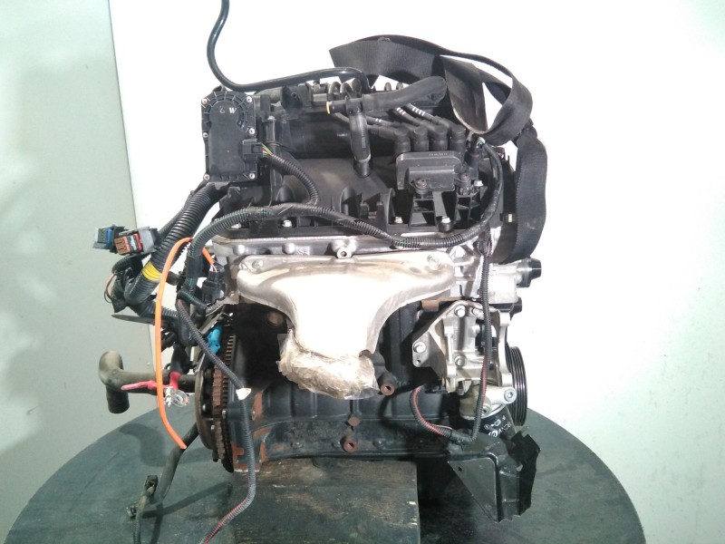 Recambio de motor completo para dacia sandero laureate referencia OEM IAM D4F732  M1-B3-132