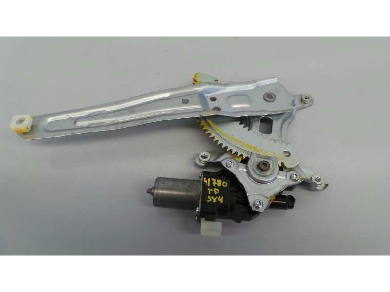 Recambio de elevalunas trasero derecho para suzuki sx4 gle referencia OEM IAM 8353061M00 2621005680 E2-A3-59-2