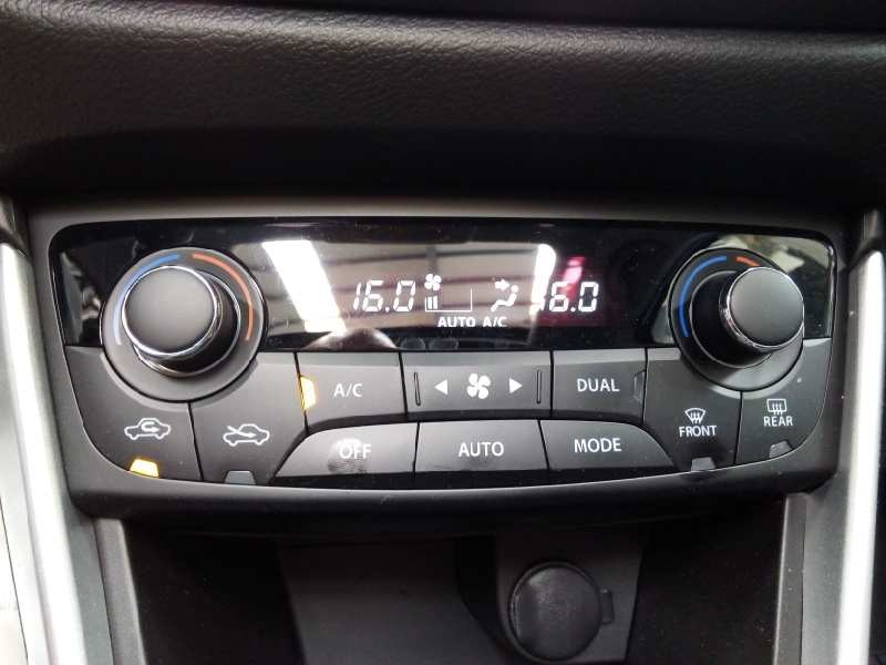 Recambio de mando climatizador para suzuki sx4 gle referencia OEM IAM 3951061M10  E2-A3-60-2