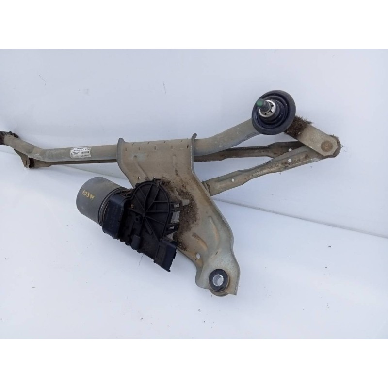 Recambio de motor limpia delantero para dacia sandero laureate referencia OEM IAM 8200619512 0390241544 E1-B6-36-2