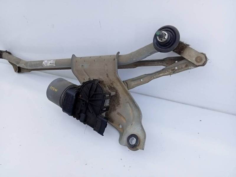 Recambio de motor limpia delantero para dacia sandero laureate referencia OEM IAM 8200619512 0390241544 E1-B6-36-2