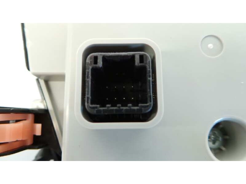 Recambio de mando climatizador para suzuki sx4 gle referencia OEM IAM 3951061M10  E2-A3-60-2