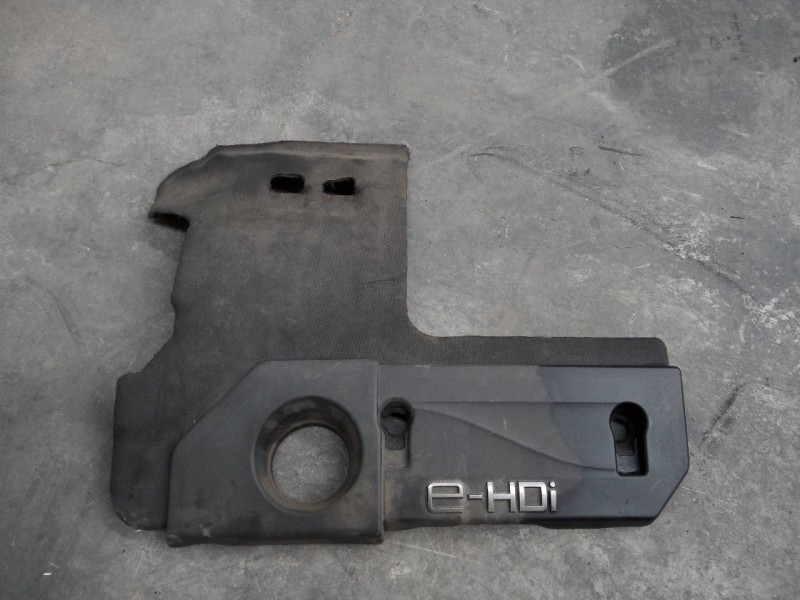 Recambio de tapa motor para citroën ds3 sport referencia OEM IAM   