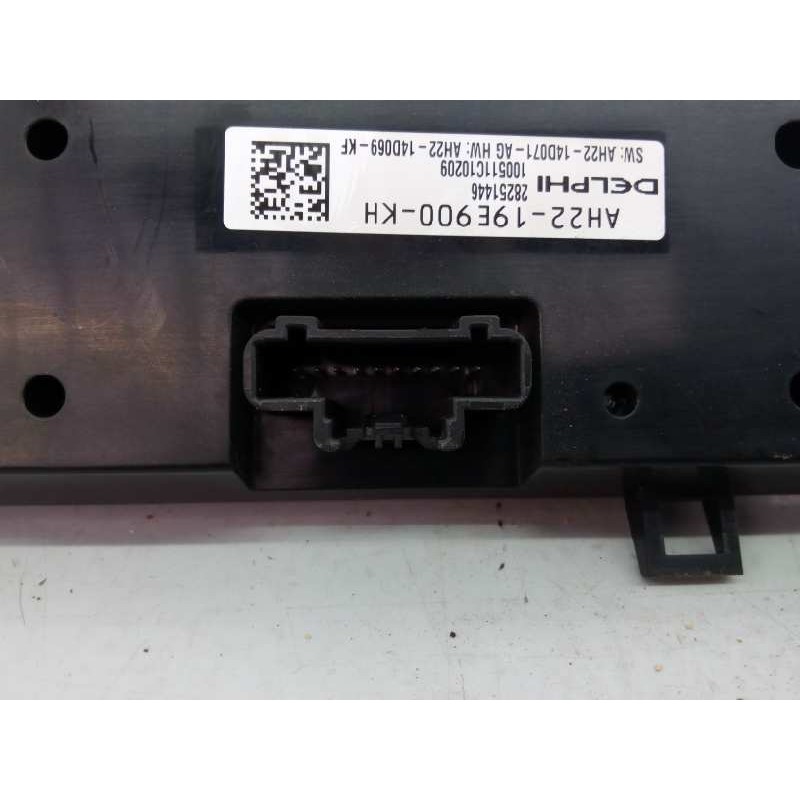 Recambio de mando climatizador para land rover range rover sport v6 td autobiography referencia OEM IAM AH2219E900KH  E3-B3-17-1