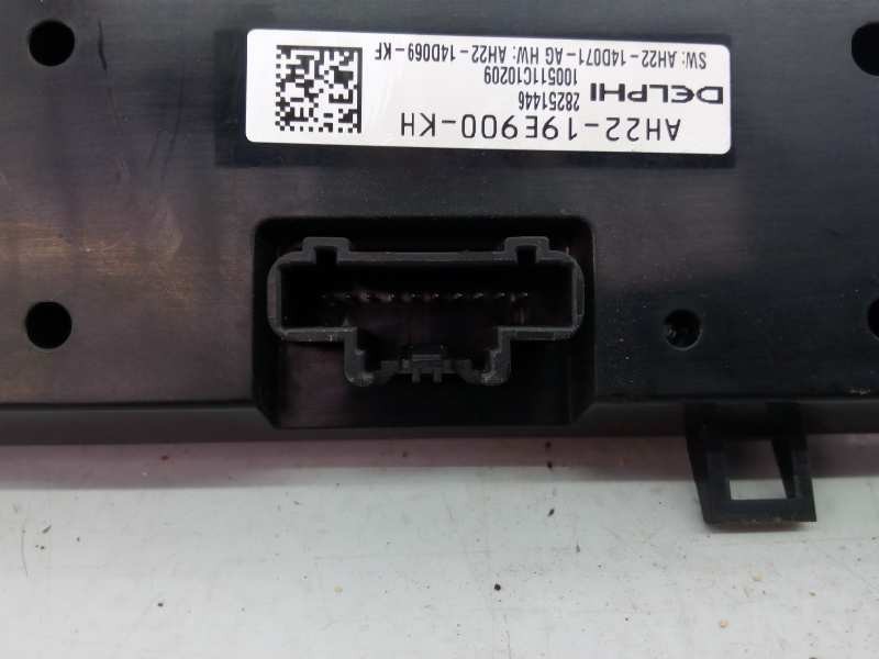 Recambio de mando climatizador para land rover range rover sport v6 td autobiography referencia OEM IAM AH2219E900KH  E3-B3-17-1