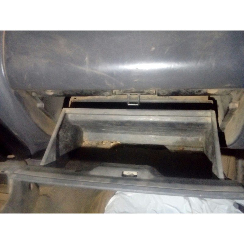 Recambio de guantera para nissan pick-up (d22) td doble cabina 4x4 referencia OEM IAM   