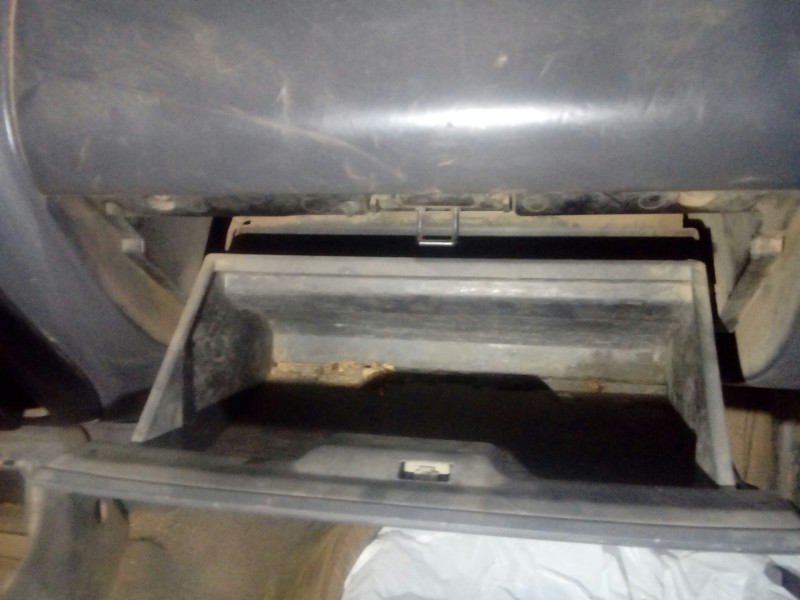 Recambio de guantera para nissan pick-up (d22) td doble cabina 4x4 referencia OEM IAM   