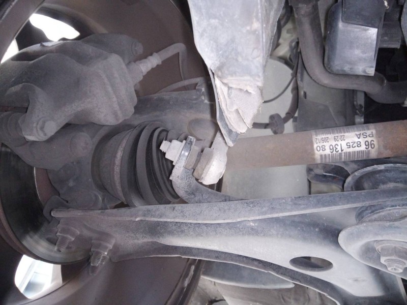 Recambio de transmision delantera derecha para citroën ds3 sport referencia OEM IAM 9682513680  