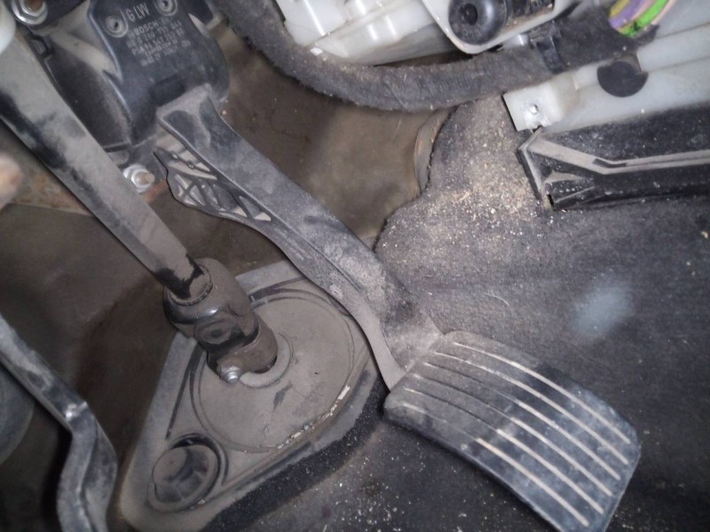 Recambio de pedal acelerador para citroën c4 picasso exclusive referencia OEM IAM 9654725380  