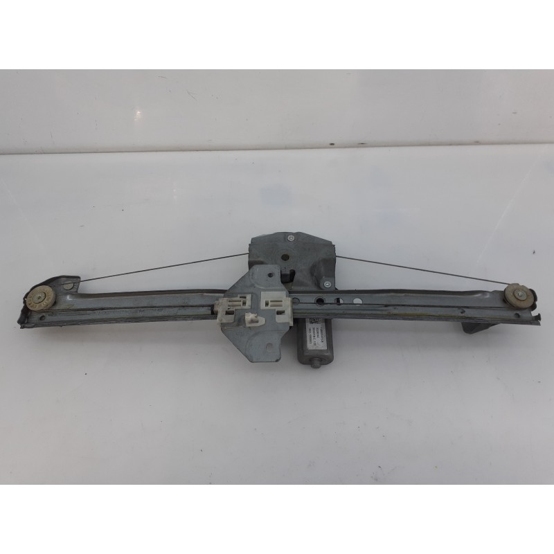 Recambio de elevalunas delantero izquierdo para dacia lodgy ambiance referencia OEM IAM 128001472B 9030318C E1-B3-24-2