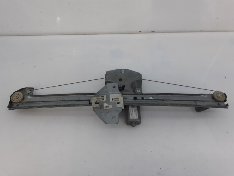 Recambio de elevalunas delantero izquierdo para dacia lodgy ambiance referencia OEM IAM 128001472B 9030318C E1-B3-24-2