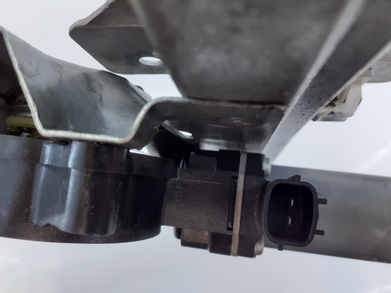 Recambio de elevalunas delantero izquierdo para dacia lodgy ambiance referencia OEM IAM 128001472B 9030318C E1-B3-24-2