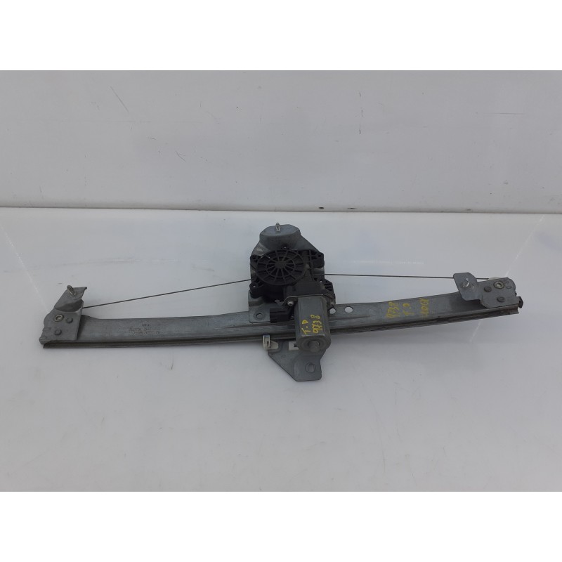 Recambio de elevalunas trasero derecho para dacia lodgy ambiance referencia OEM IAM 827202127RC  E1-B3-24-1