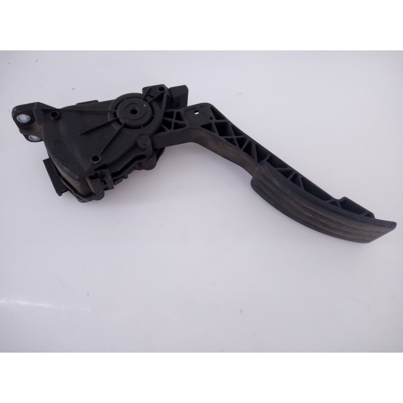 Recambio de pedal acelerador para dacia sandero laureate referencia OEM IAM 8200386506D  E2-A1-17-7