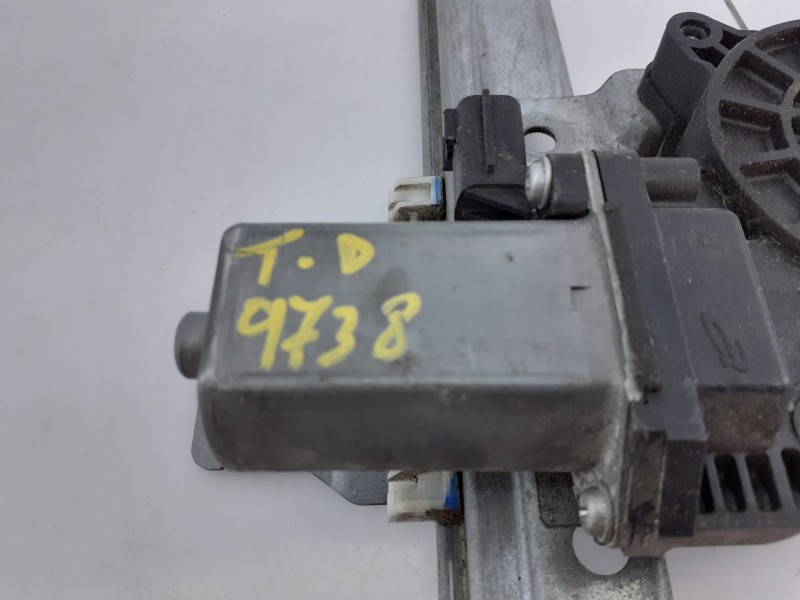 Recambio de elevalunas trasero derecho para dacia lodgy ambiance referencia OEM IAM 827202127RC  E1-B3-24-1