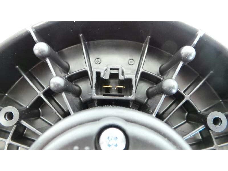 Recambio de ventilador calefaccion para suzuki sx4 gle referencia OEM IAM 1U30AV1490  E2-A3-60-2