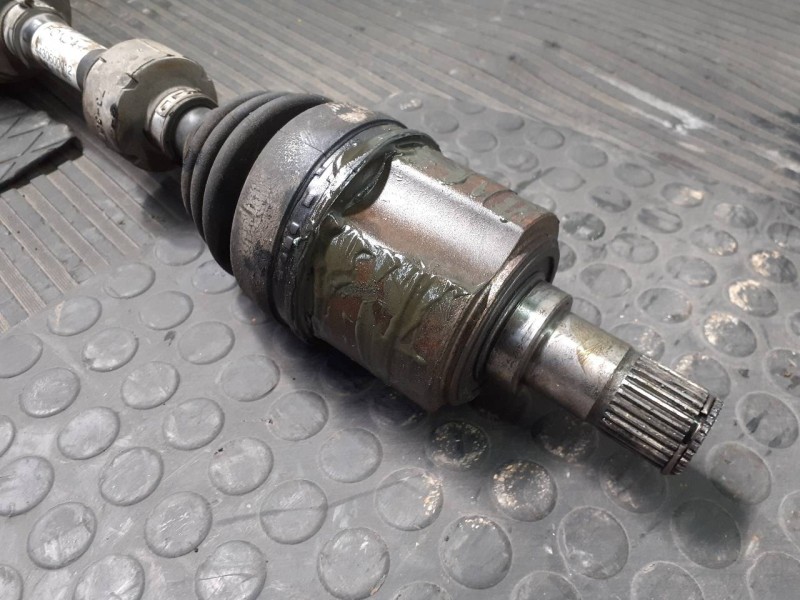 Recambio de transmision delantera izquierda para honda civic berlina (fn) 2.2 type s referencia OEM IAM 44306SMJG01 4430600012 P