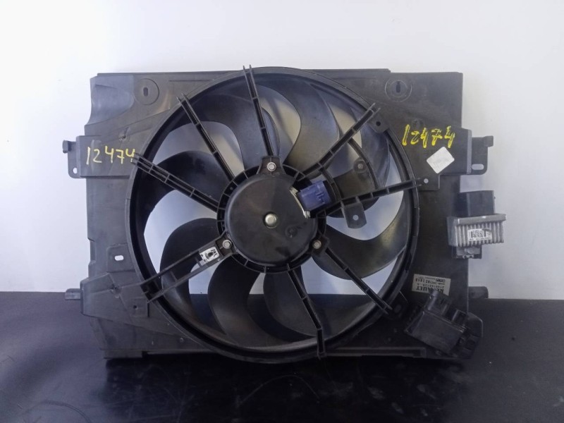 Recambio de electroventilador para renault clio iv dynamique referencia OEM IAM 214816812R  P2-B9-13