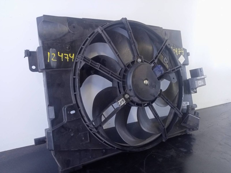 Recambio de electroventilador para renault clio iv dynamique referencia OEM IAM 214816812R  P2-B9-13