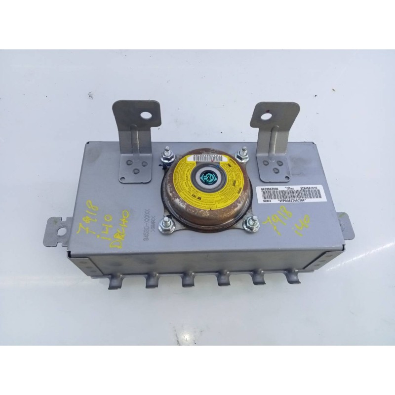 Recambio de airbag delantero derecho para hyundai i40 style referencia OEM IAM 845303Z000  E2-B5-4-2
