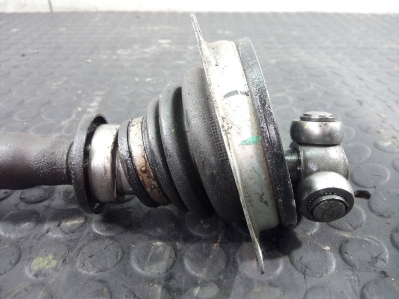 Recambio de transmision delantera izquierda para dacia sandero laureate referencia OEM IAM   P1-B6-29