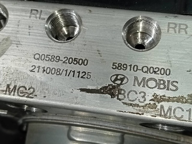 Recambio de abs para hyundai i20 essence referencia OEM IAM 58910Q0200 Q058920500 P3-A8-28-2