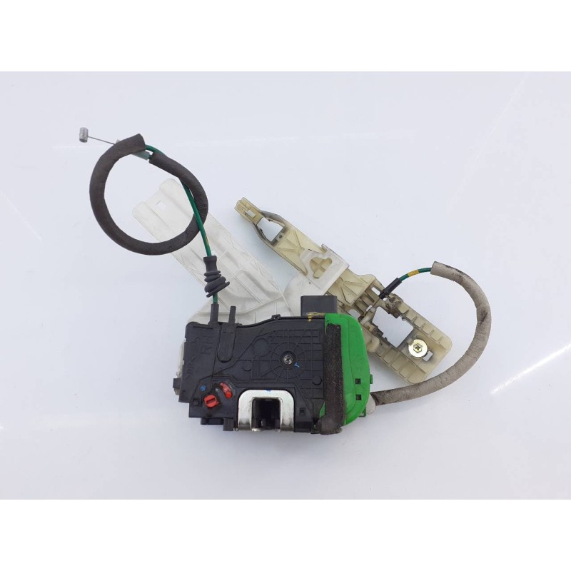 Recambio de cerradura puerta trasera derecha para hyundai i40 style referencia OEM IAM 814203Z000  E2-B5-4-1