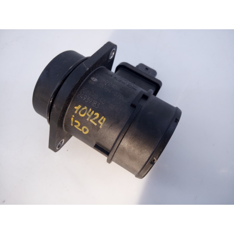 Recambio de caudalimetro para hyundai i20 essence referencia OEM IAM 9021060007 2816407000 E3-A3-23-4