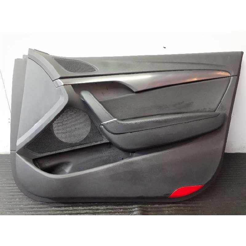 Recambio de guarnecido puerta delantera derecha para hyundai i40 style referencia OEM IAM 823083Z800RY4  P2-A1-12
