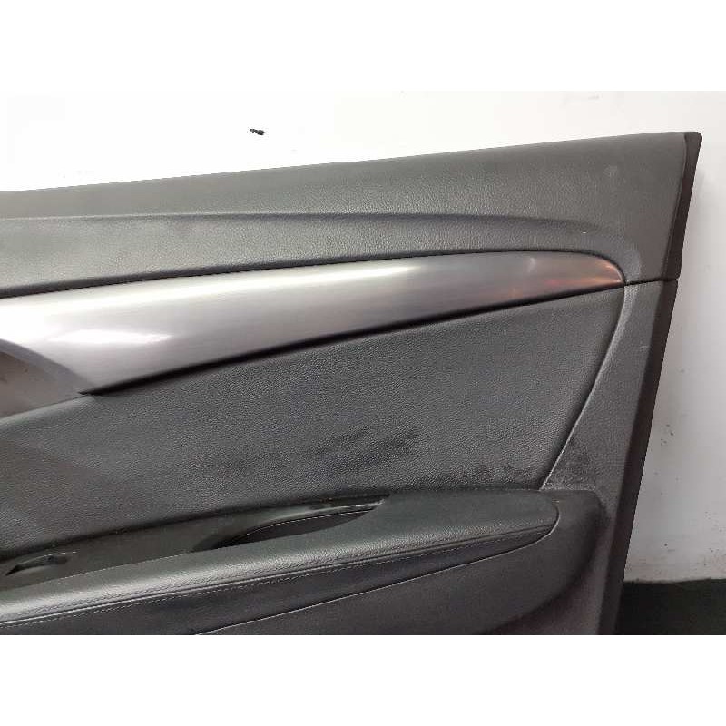 Recambio de guarnecido puerta delantera derecha para hyundai i40 style referencia OEM IAM 823083Z800RY4  P2-A1-12
