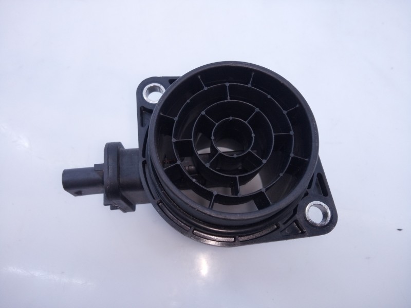 Recambio de caudalimetro para hyundai i20 essence referencia OEM IAM 9021060007 2816407000 E3-A3-23-4