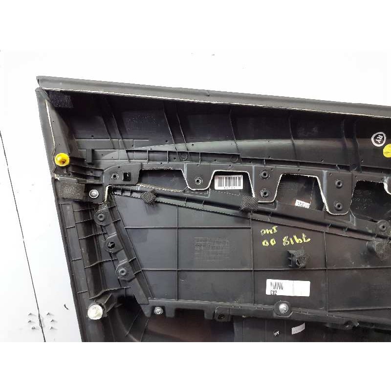 Recambio de guarnecido puerta delantera derecha para hyundai i40 style referencia OEM IAM 823083Z800RY4  P2-A1-12