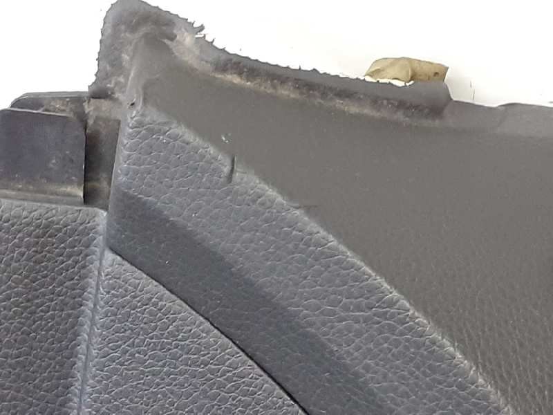 Recambio de guarnecido puerta delantera derecha para hyundai i40 style referencia OEM IAM 823083Z800RY4  P2-A1-12