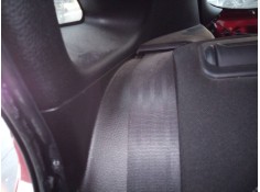 CINTURON SEGURIDAD TRASERO DERECHO 