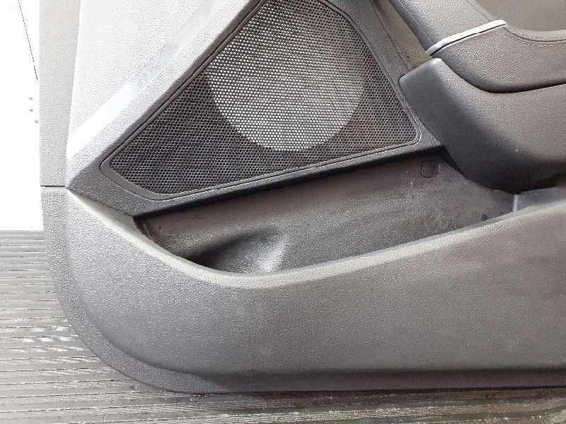 Recambio de guarnecido puerta delantera derecha para hyundai i40 style referencia OEM IAM 823083Z800RY4  P2-A1-12