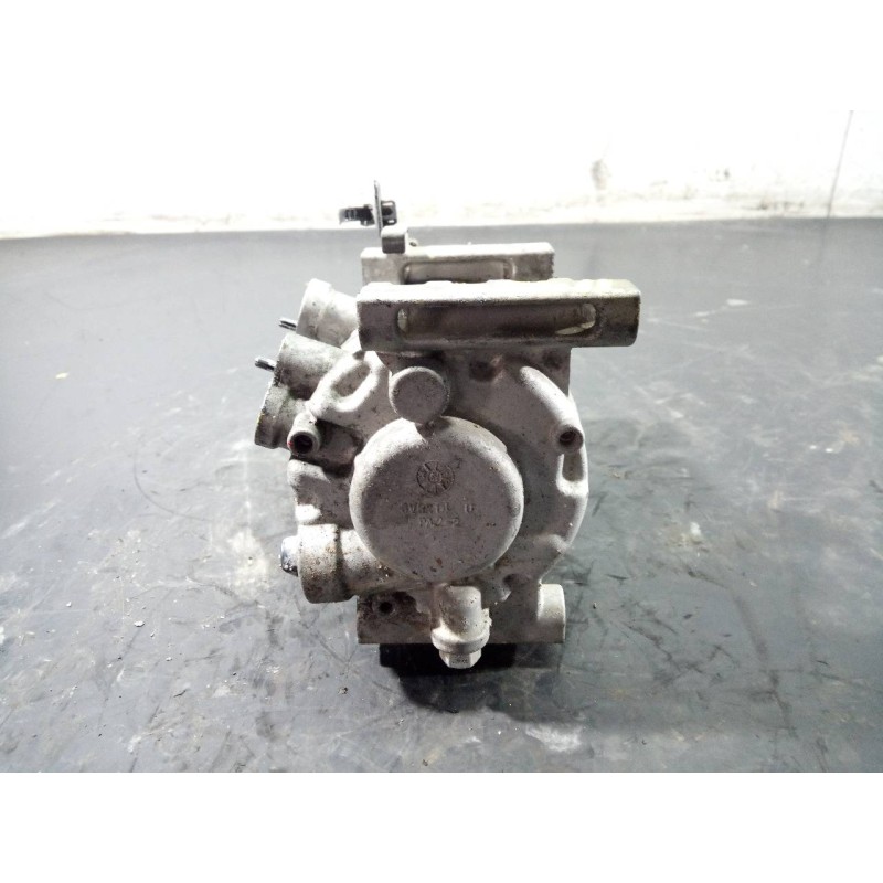 Recambio de compresor aire acondicionado para hyundai i30 (gd) trend referencia OEM IAM JDCCF02  P3-B3-18-3