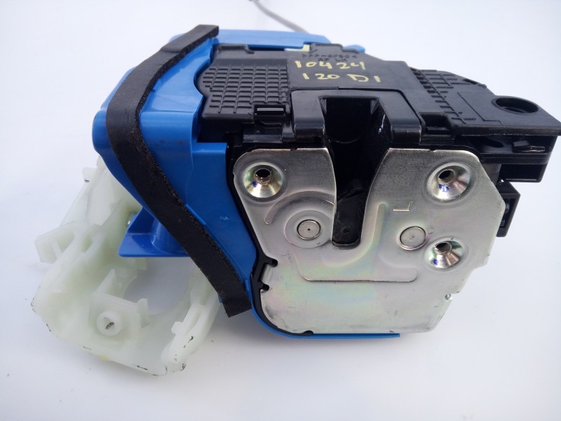 Recambio de cerradura puerta delantera izquierda para hyundai i20 essence referencia OEM IAM 81310Q0000  E2-B5-61-2