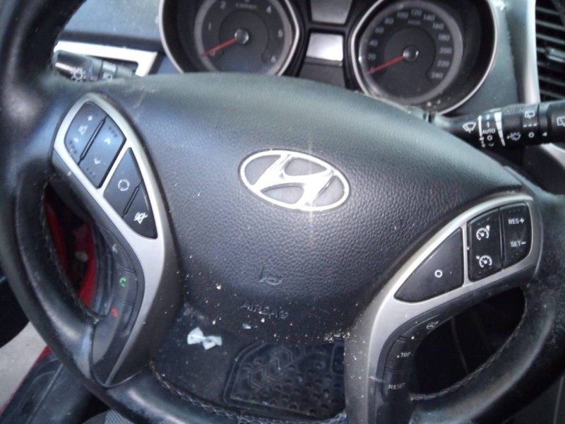 Recambio de kit airbag para hyundai i30 (gd) trend referencia OEM IAM 95910A6110  