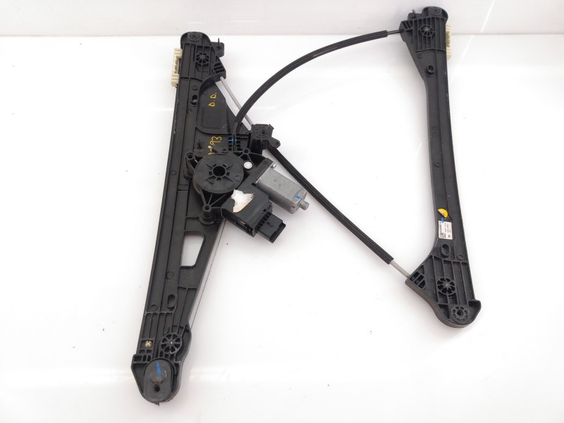 Recambio de elevalunas delantero derecho para opel grandland x excellence referencia OEM IAM 9815404080  E1-B3-31-1