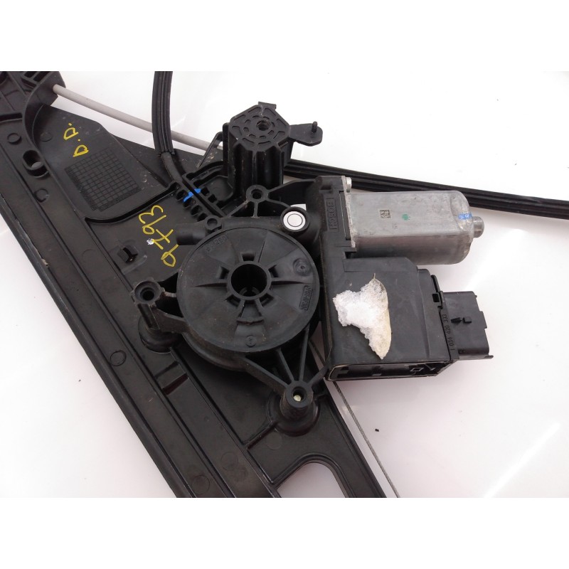 Recambio de elevalunas delantero derecho para opel grandland x excellence referencia OEM IAM 9815404080  E1-B3-31-1