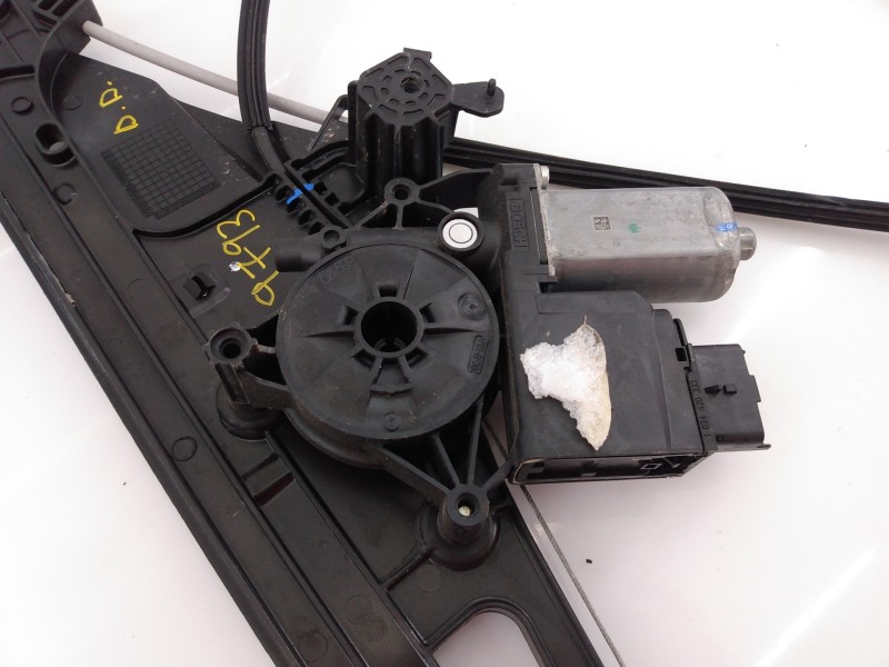 Recambio de elevalunas delantero derecho para opel grandland x excellence referencia OEM IAM 9815404080  E1-B3-31-1