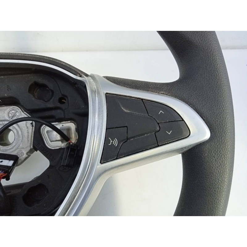 Recambio de volante para dacia dokker express ambiance referencia OEM IAM 4847007251R  E1-A1-43-2