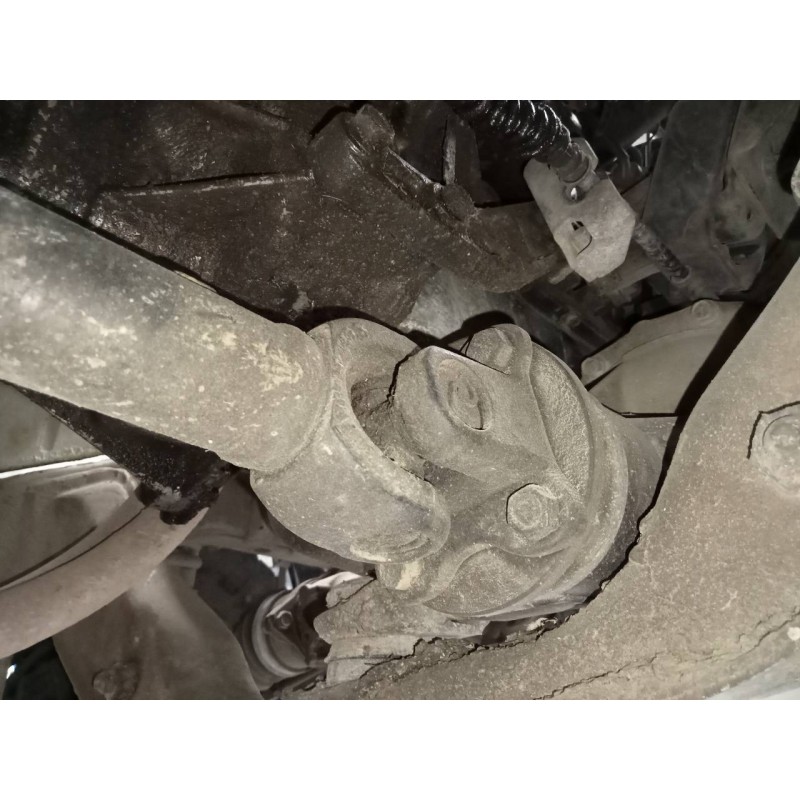 Recambio de transmision central delantera para suzuki vitara se/sv (et) 1.6 hard top xaloc lujo referencia OEM IAM   