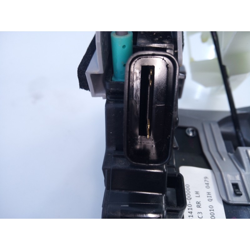 Recambio de cerradura puerta trasera izquierda para hyundai i20 essence referencia OEM IAM 81410Q0000  E2-B5-61-2