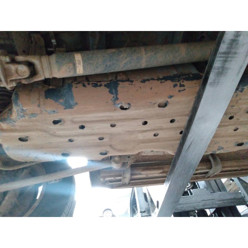 Recambio de deposito combustible para toyota land cruiser (j12) 3.0 d4-d vxl referencia OEM IAM   