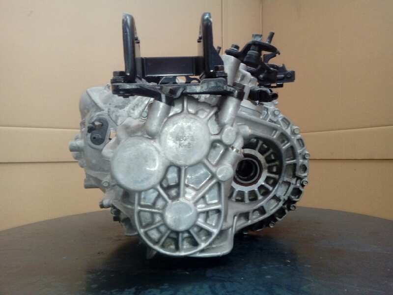 Recambio de caja cambios para kia sportage concept referencia OEM IAM S615JE 606503 M1-A2-69